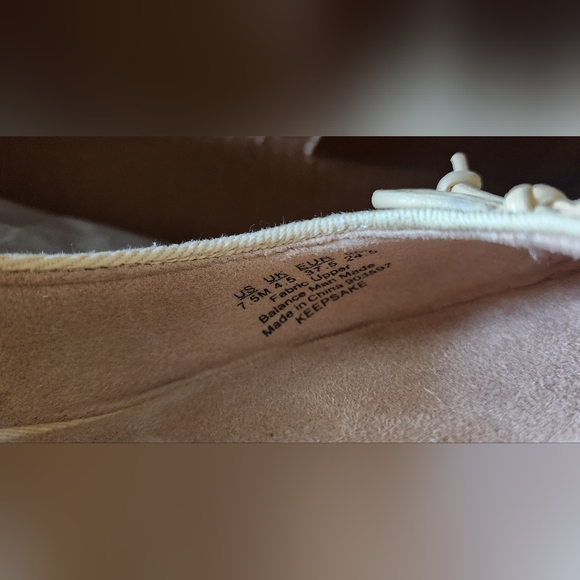 LIFESTRIDE KEEPSAKE WOMENS CANVAS WEDGES ESPADRILLE HEELS (Butter) - Picture 7 of 8